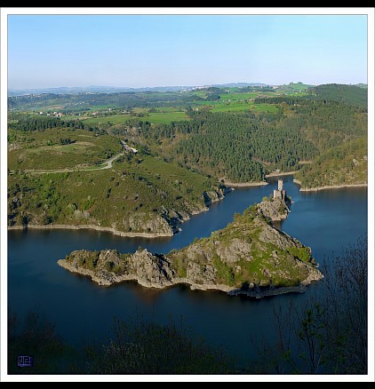 1/4 . Île de Grangent.