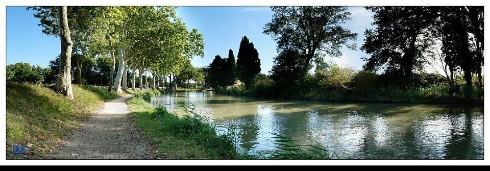 6/8 . Canal du Midi - près de Narbonne - Aude